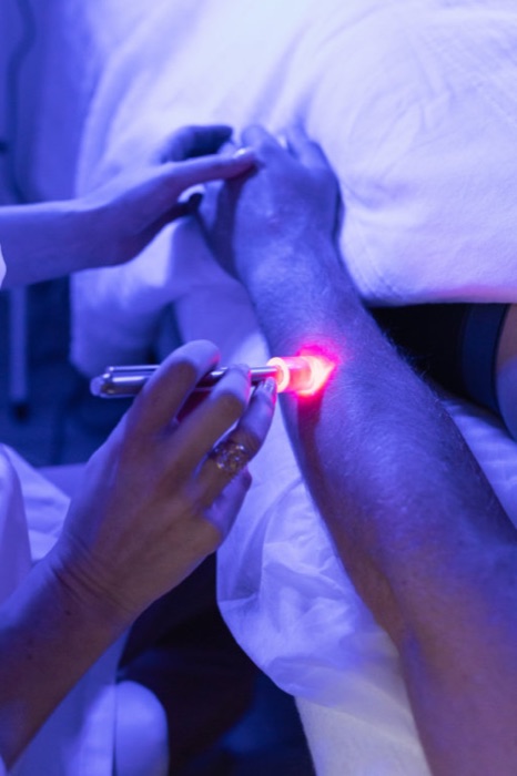 Photobiomodulation appliquée avec précision au cabinet